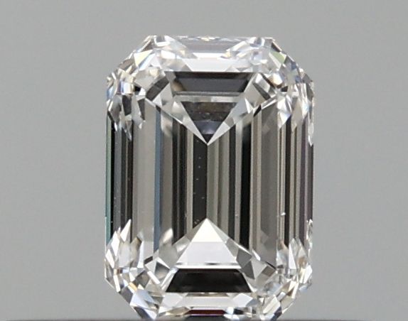 0.30 ct Emerald diamond