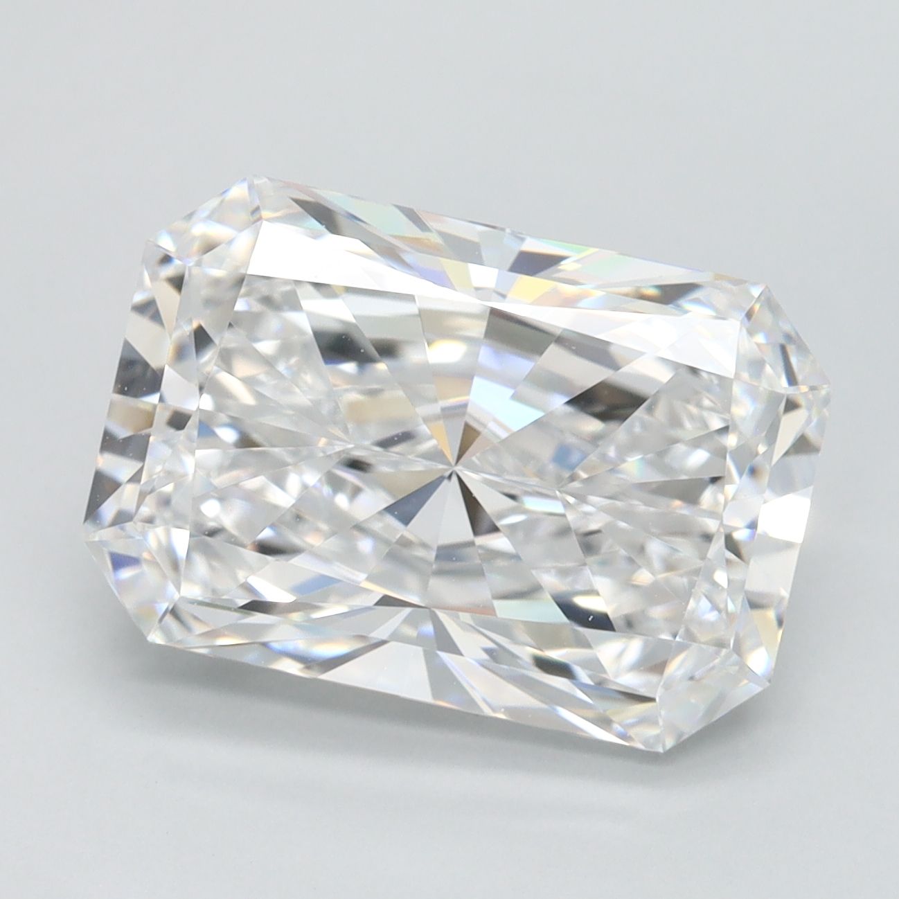 4.61 ct. radiant Lab Grown Diamond front image