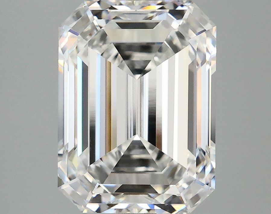 4.08 ct. emerald Lab Grown Diamond front image