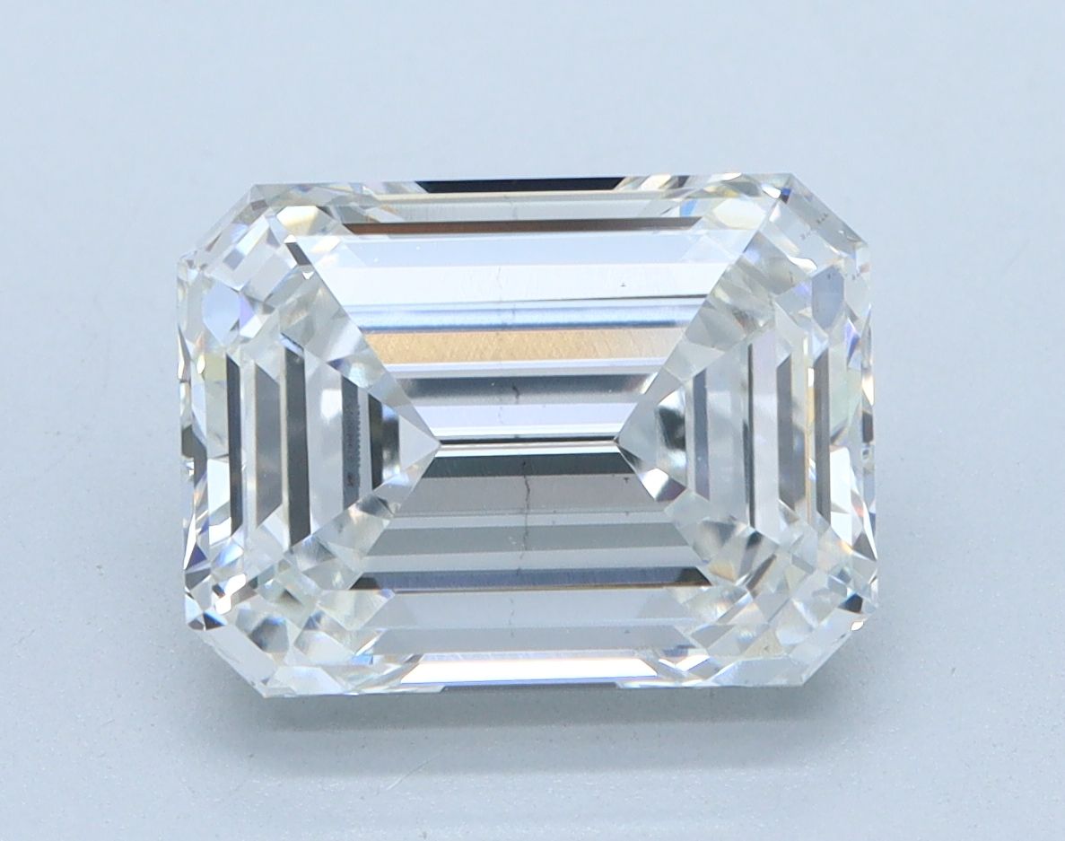 3.05 ct. emerald Lab Grown Diamond front image