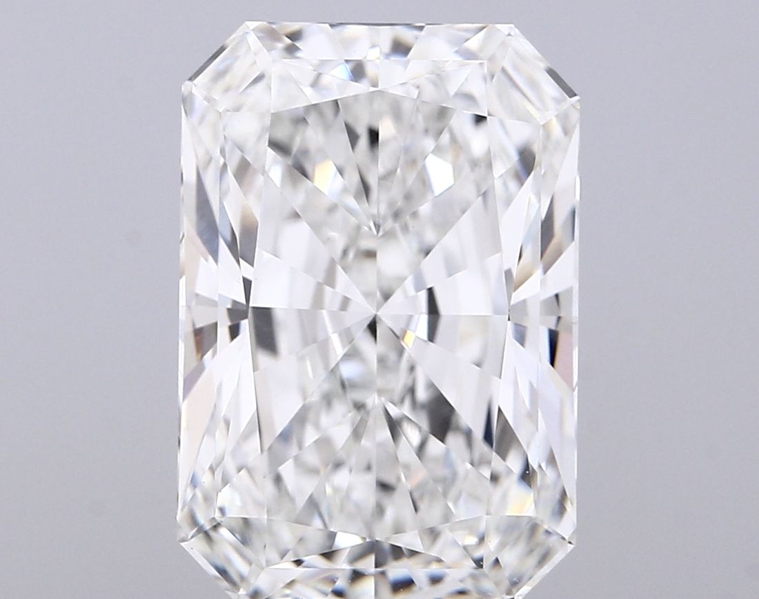 7.03 ct. radiant Lab Grown Diamond front image