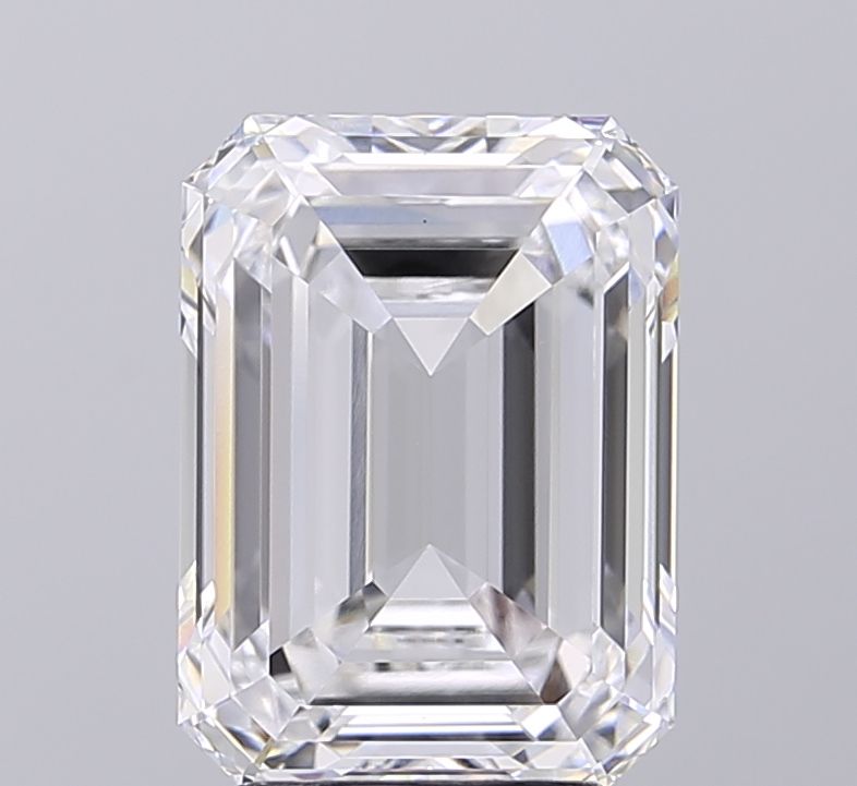 4.03 ct. emerald Lab Grown Diamond front image