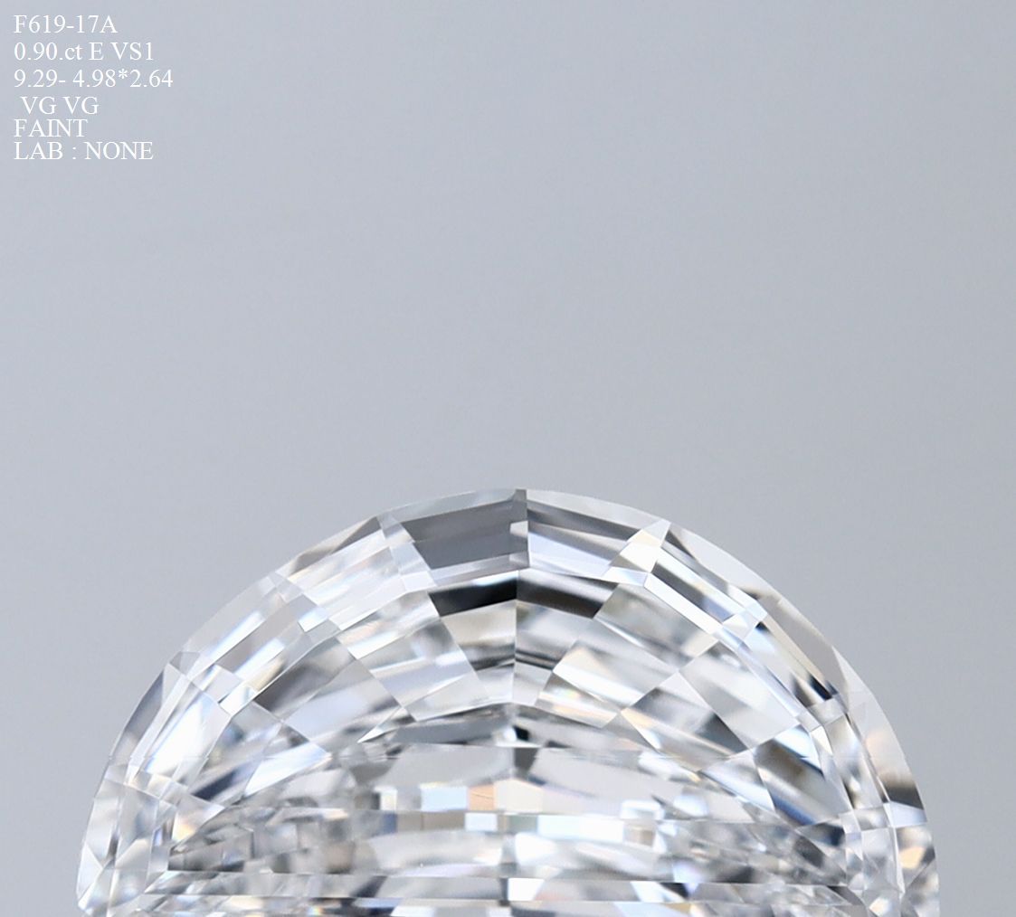 0.9 ct Half moon Diamond