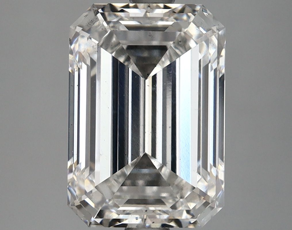 3.92 ct. emerald Lab Grown Diamond front image