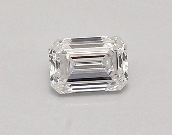 0.44 ct lab-grown Emerald Diamond
