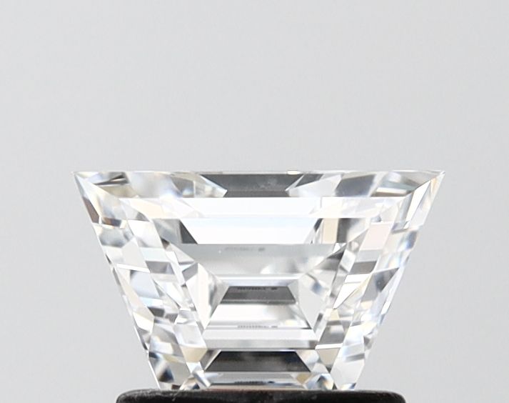 1.01 ct lab-grown Trapezoid Diamond