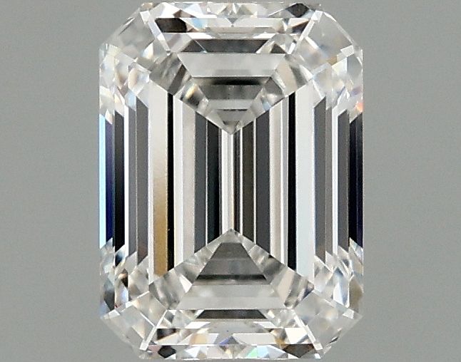 1.05 ct. emerald Lab Grown Diamond front image