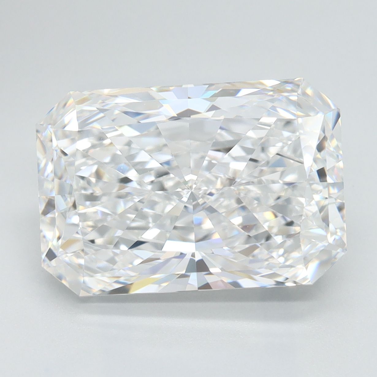 4.46 ct. radiant Lab Grown Diamond front image