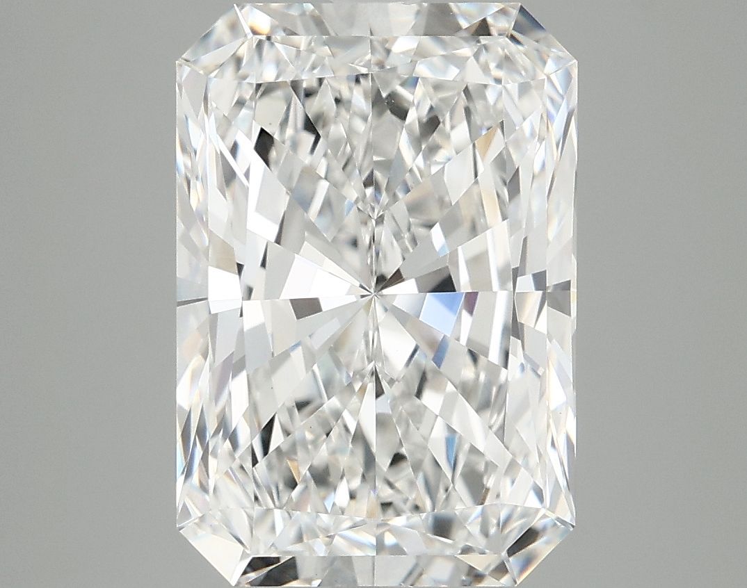 4.86 ct. radiant Lab Grown Diamond front image