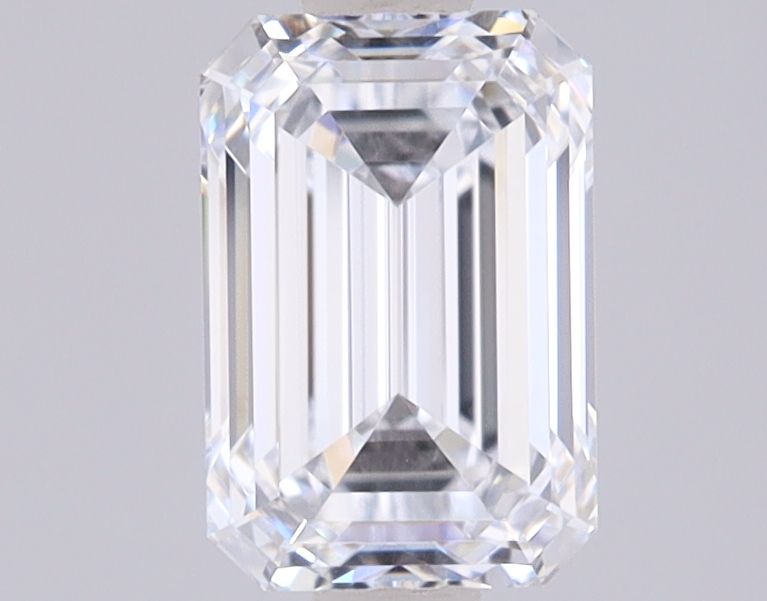 1.50 ct. emerald Lab Grown Diamond front image