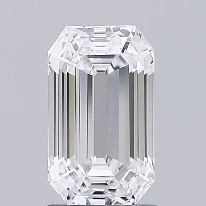1.58 ct. emerald Lab Grown Diamond front image