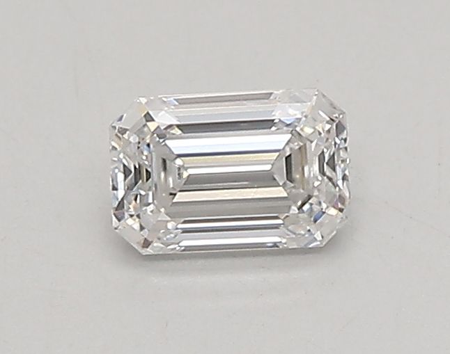 0.33 ct lab-grown Emerald Diamond