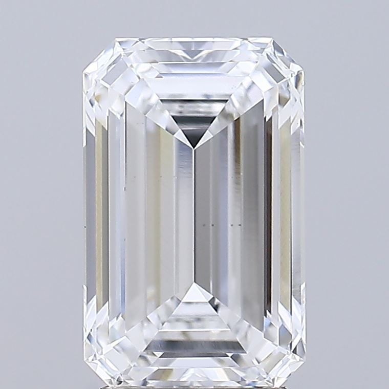 3.53 ct. emerald Lab Grown Diamond front image