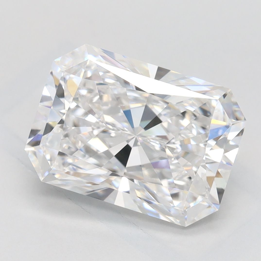 2.90 ct. radiant Lab Grown Diamond front image