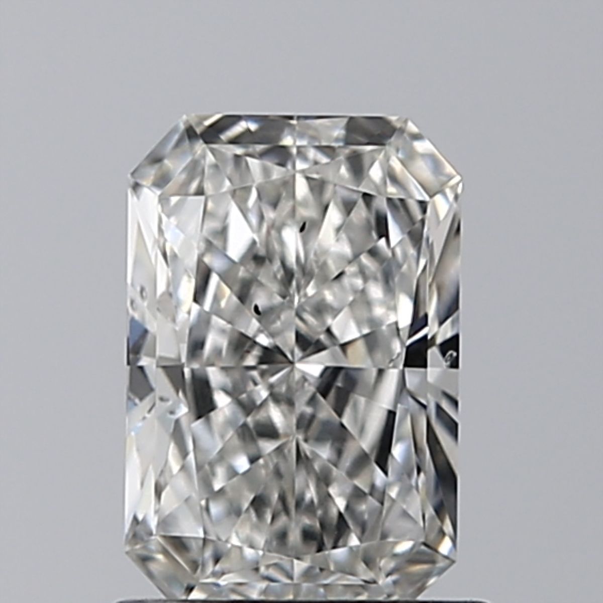 0.90 ct Radiant diamond