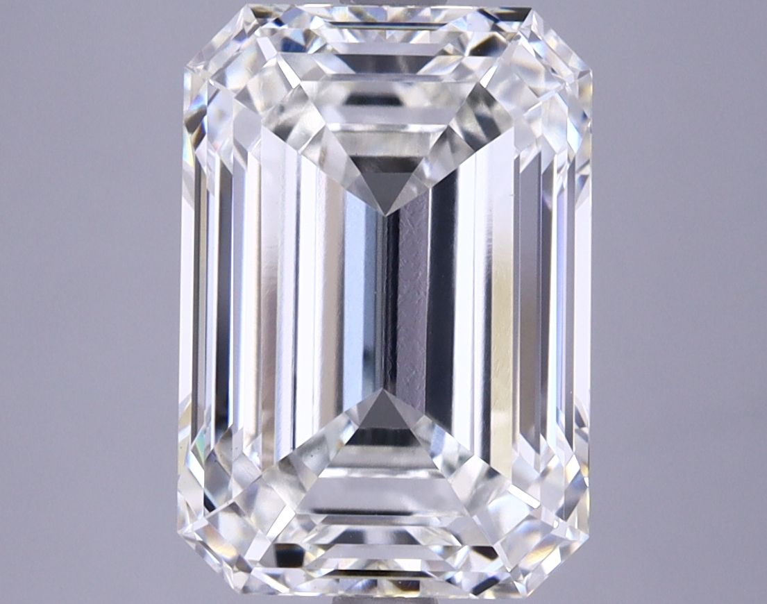 5.01 ct. emerald Lab Grown Diamond front image