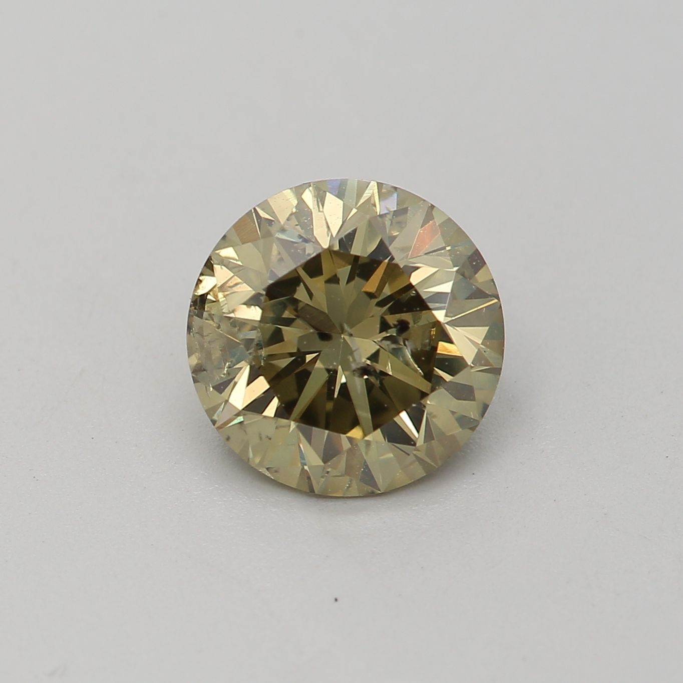Diament 1.03 ct Fancy Dark Brown Greenish Yellow/I2