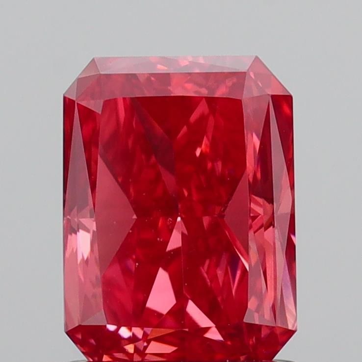 1.5 CT Fancy Vivid Pink RADIANT