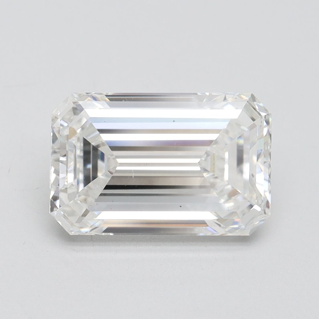 3.05 ct. emerald Lab Grown Diamond front image