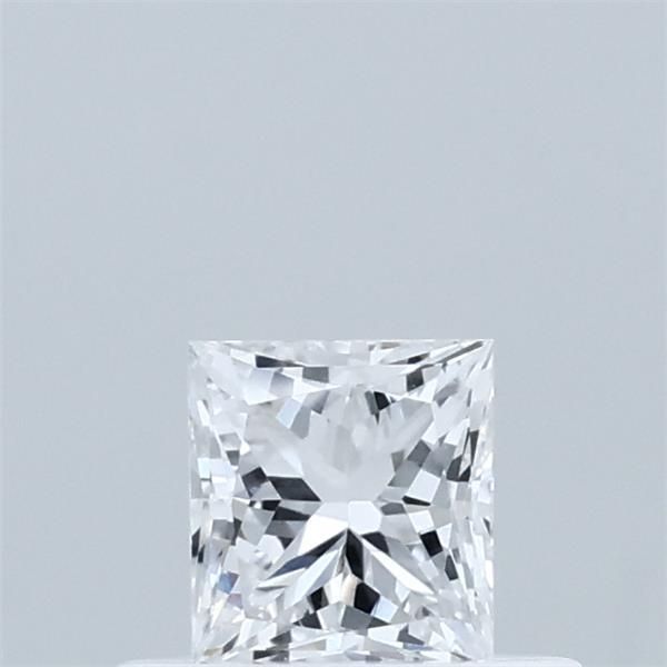0.41 ct lab-grown Princess Diamond