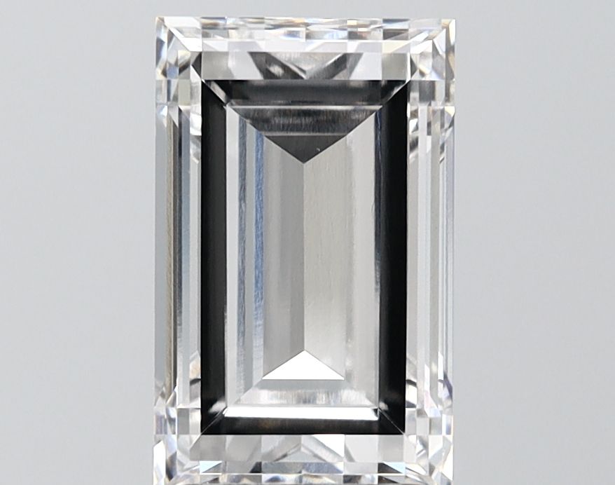 2.60 ct Baguette diamond