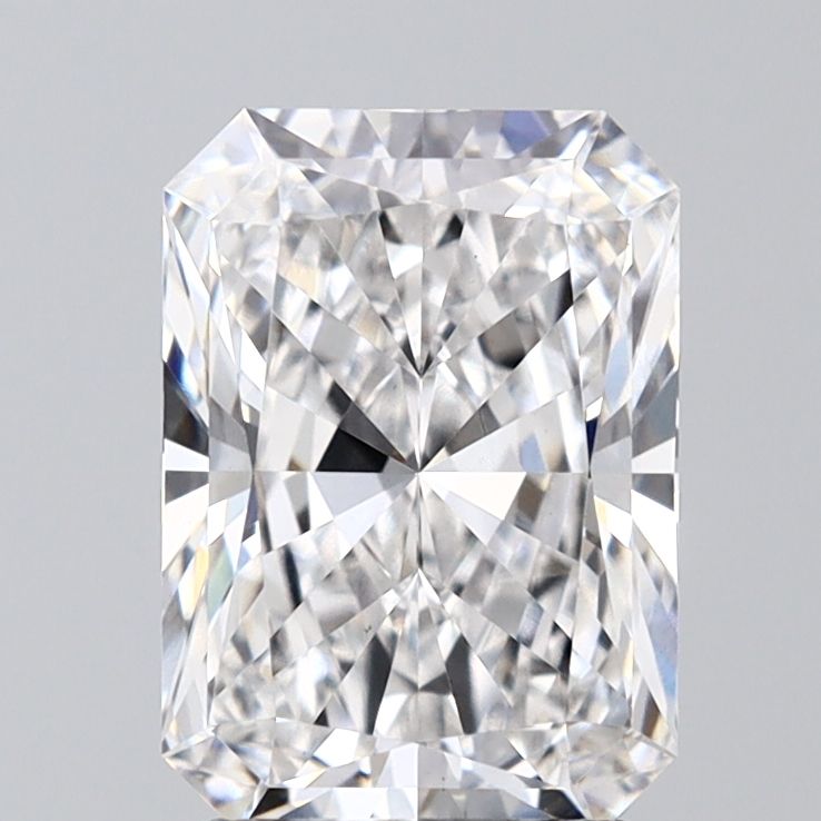 2.57 ct. radiant Lab Grown Diamond front image