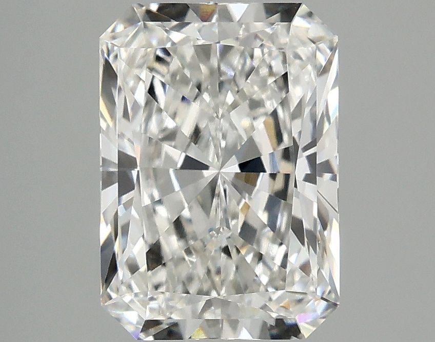2.59 ct. radiant Lab Grown Diamond front image