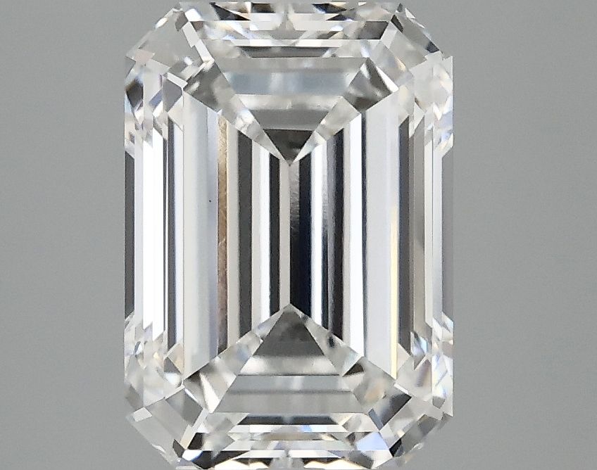 3.20 ct. emerald Lab Grown Diamond front image