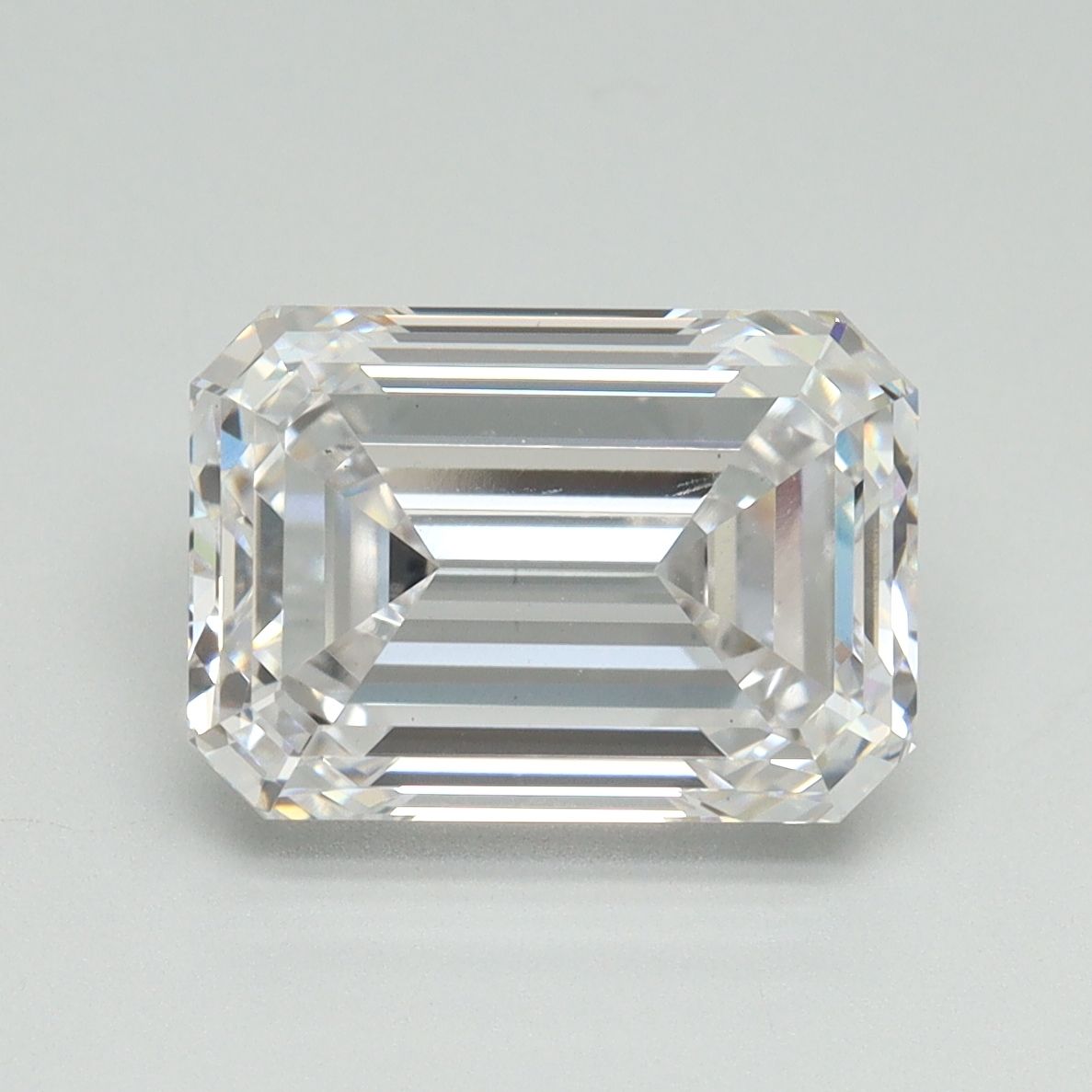 4.09 ct. emerald Lab Grown Diamond front image