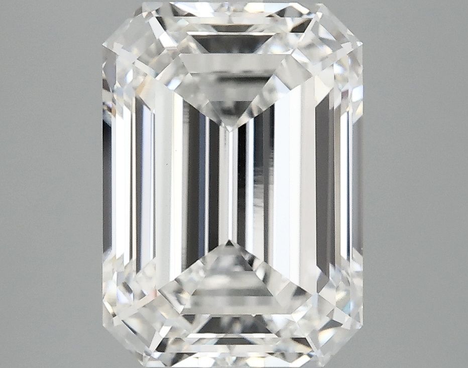 4.10 ct. emerald Lab Grown Diamond front image