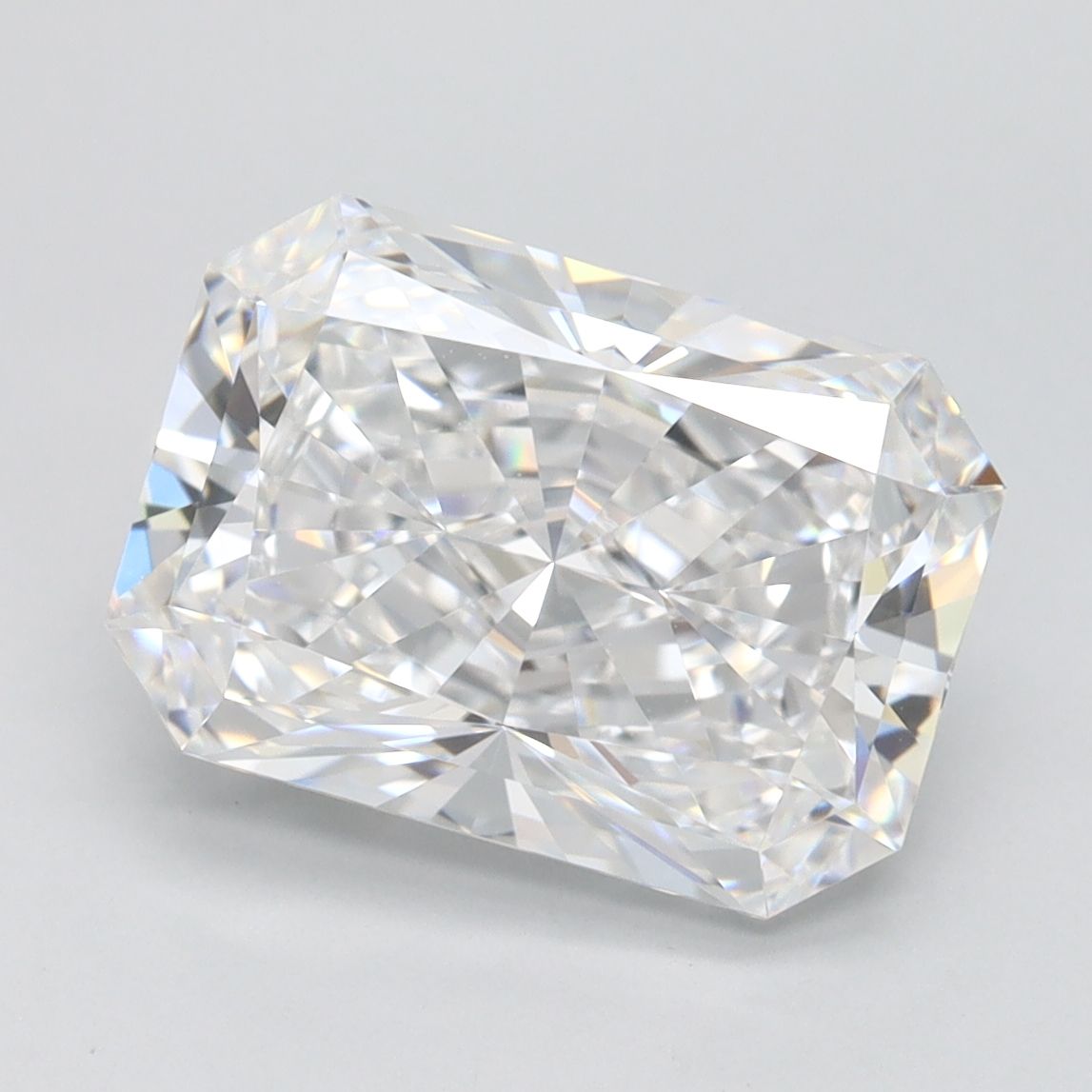 3.08 ct. radiant Lab Grown Diamond front image
