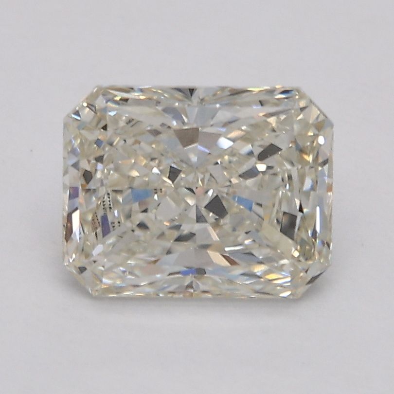 1.06 ct Radiant diamond