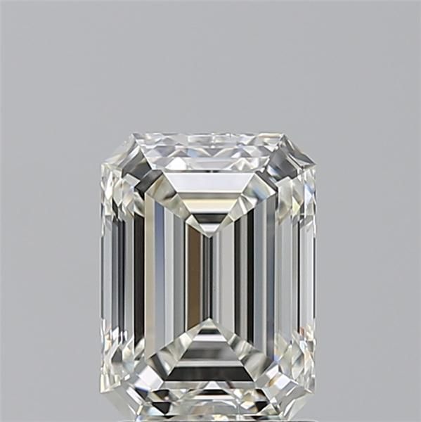 2.01 ct Emerald diamond