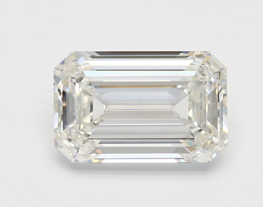 1.32 ct. emerald Lab Grown Diamond front image