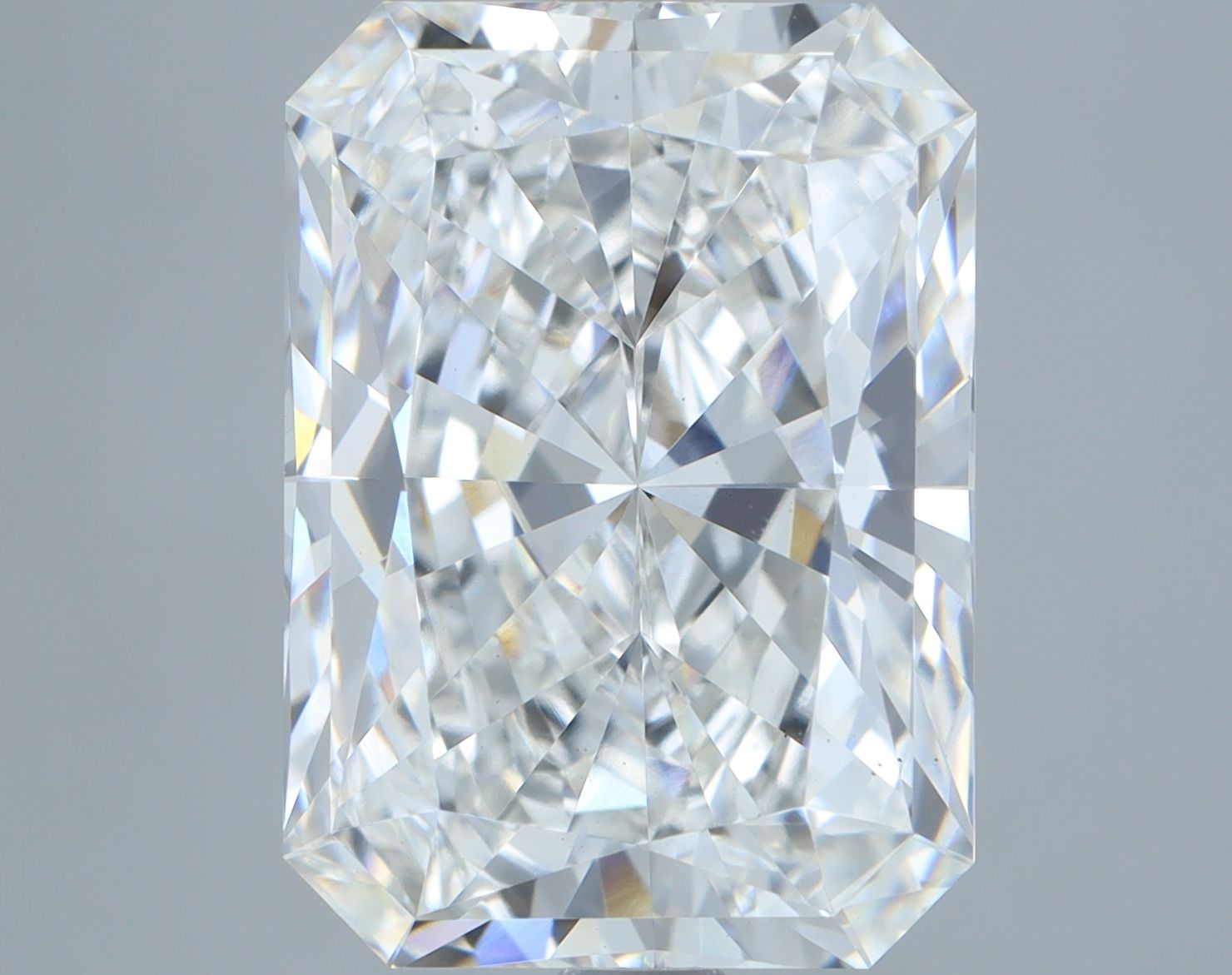 4.05 ct. radiant Lab Grown Diamond front image