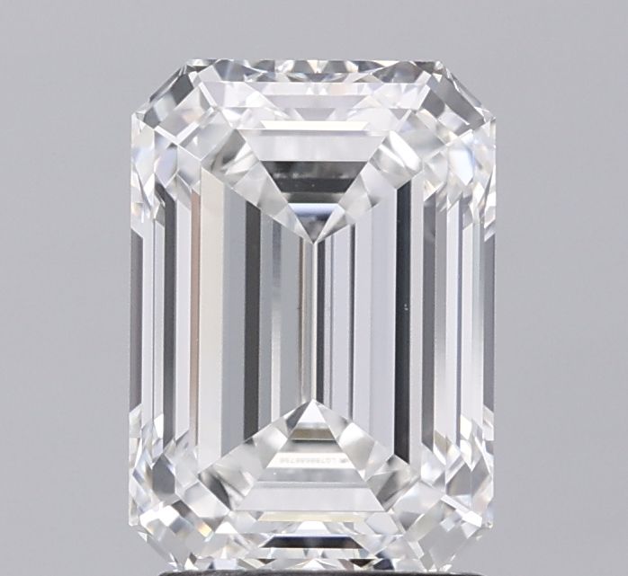 2.57 ct Emerald diamond