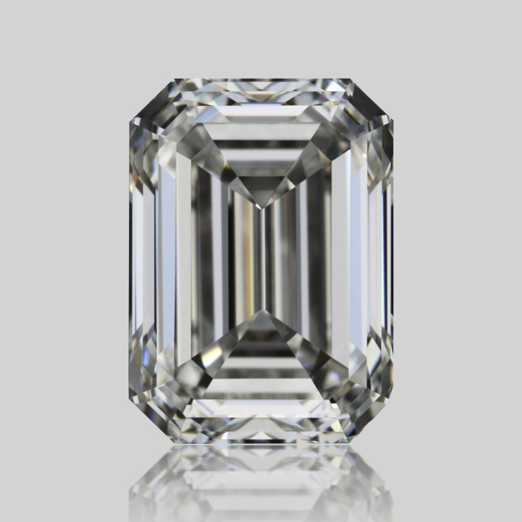 0.70 ct Emerald diamond