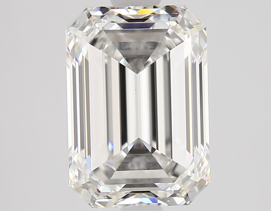 2.02 ct Emerald diamond