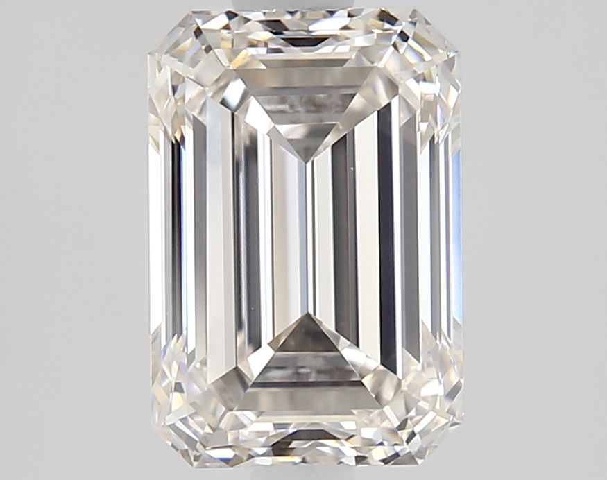 1.70 ct Emerald diamond