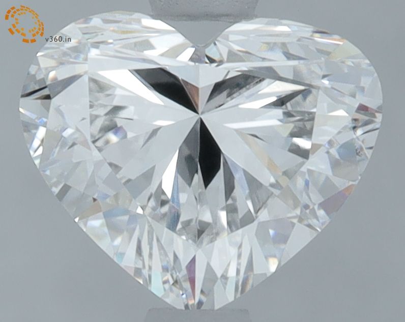 1.38 ct. heart Lab Grown Diamond front image