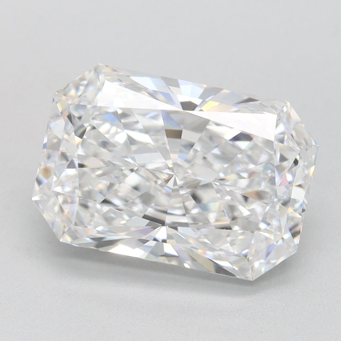 2.70 ct. radiant Lab Grown Diamond front image