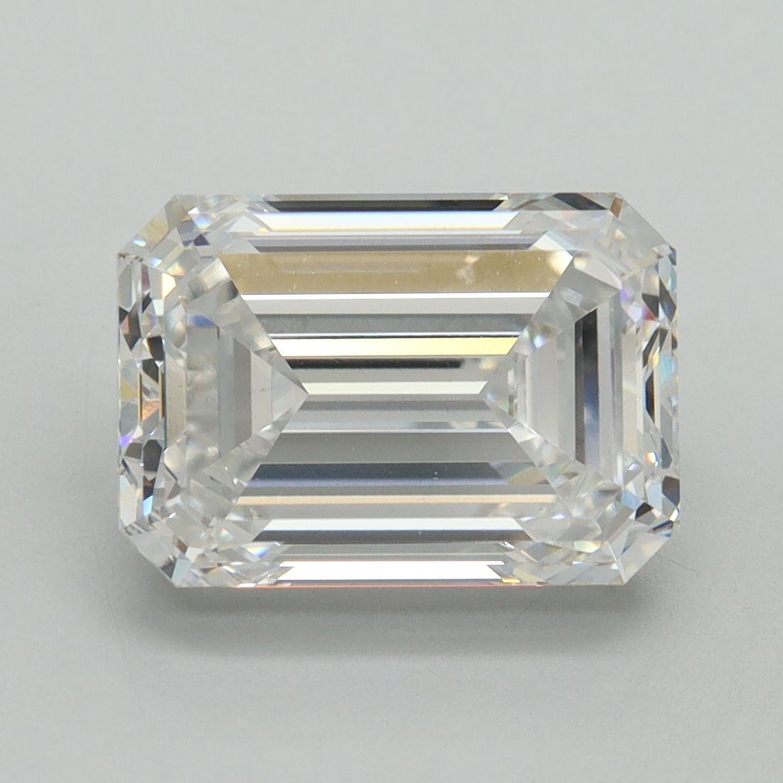 4.08 ct. emerald Lab Grown Diamond front image