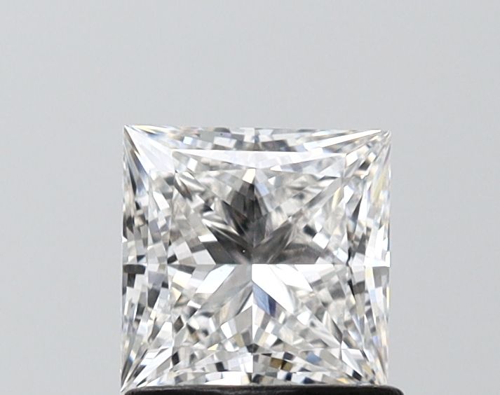 1.05 ct. princess Lab Grown Diamond front image