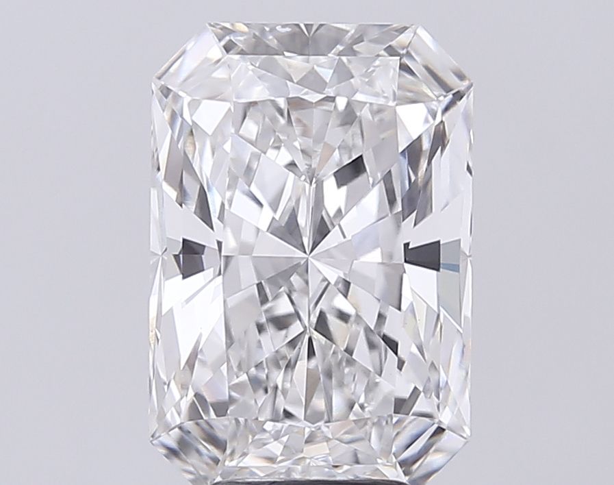 4.96 ct. radiant Lab Grown Diamond front image