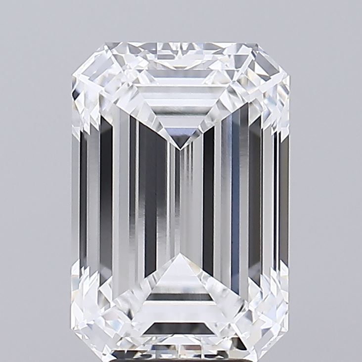 4.94 ct. emerald Lab Grown Diamond front image