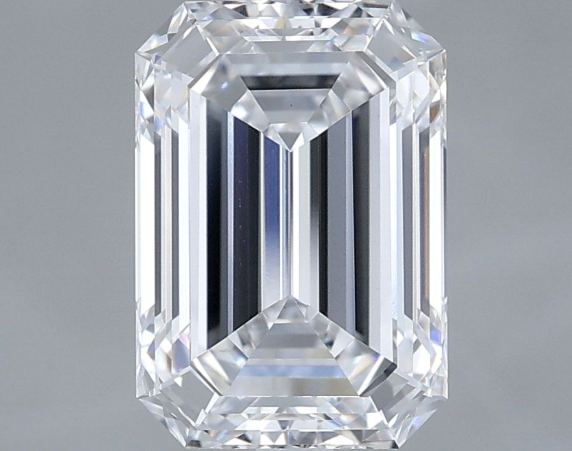 2.84 ct. emerald Lab Grown Diamond front image