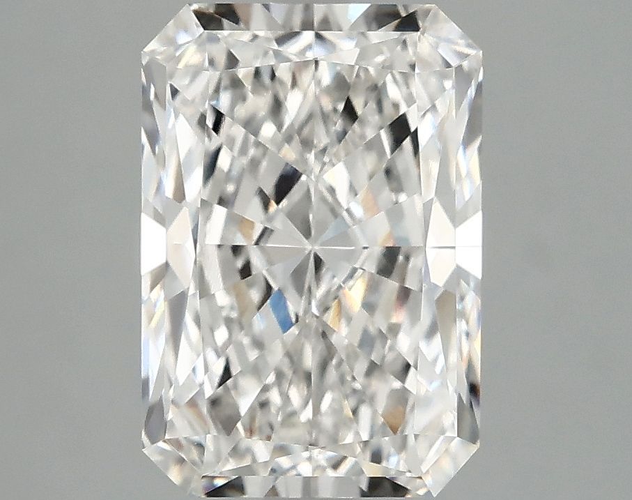 2.97 ct Radiant diamond