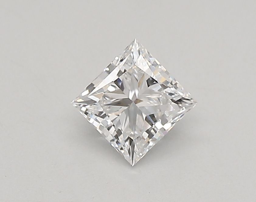 0.47 ct lab-grown Princess Diamond