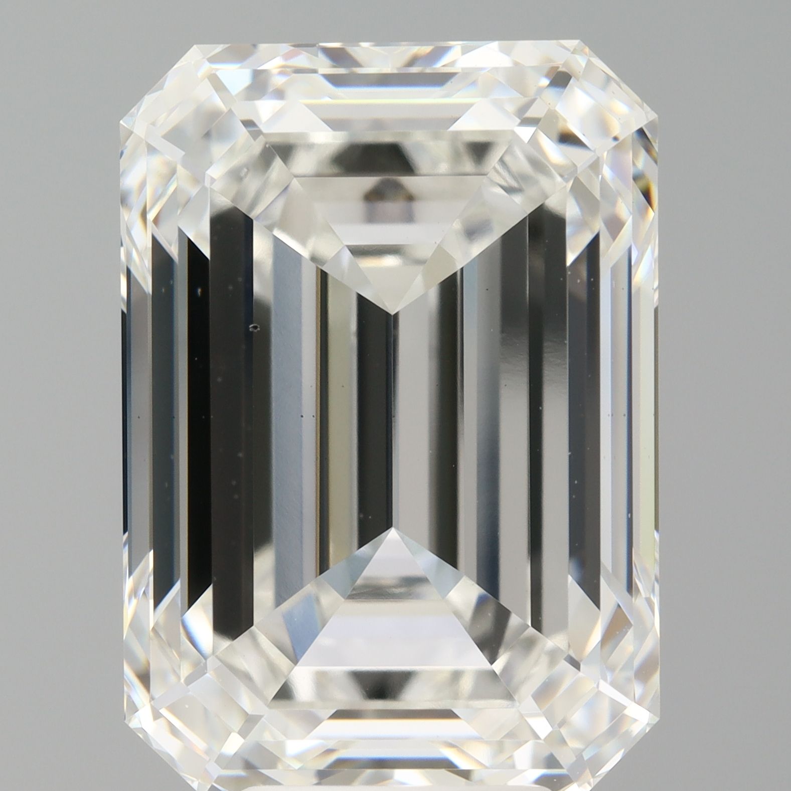 9.08 ct. emerald Lab Grown Diamond front image