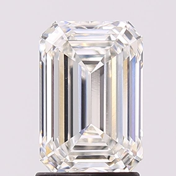 2.07 ct Emerald diamond